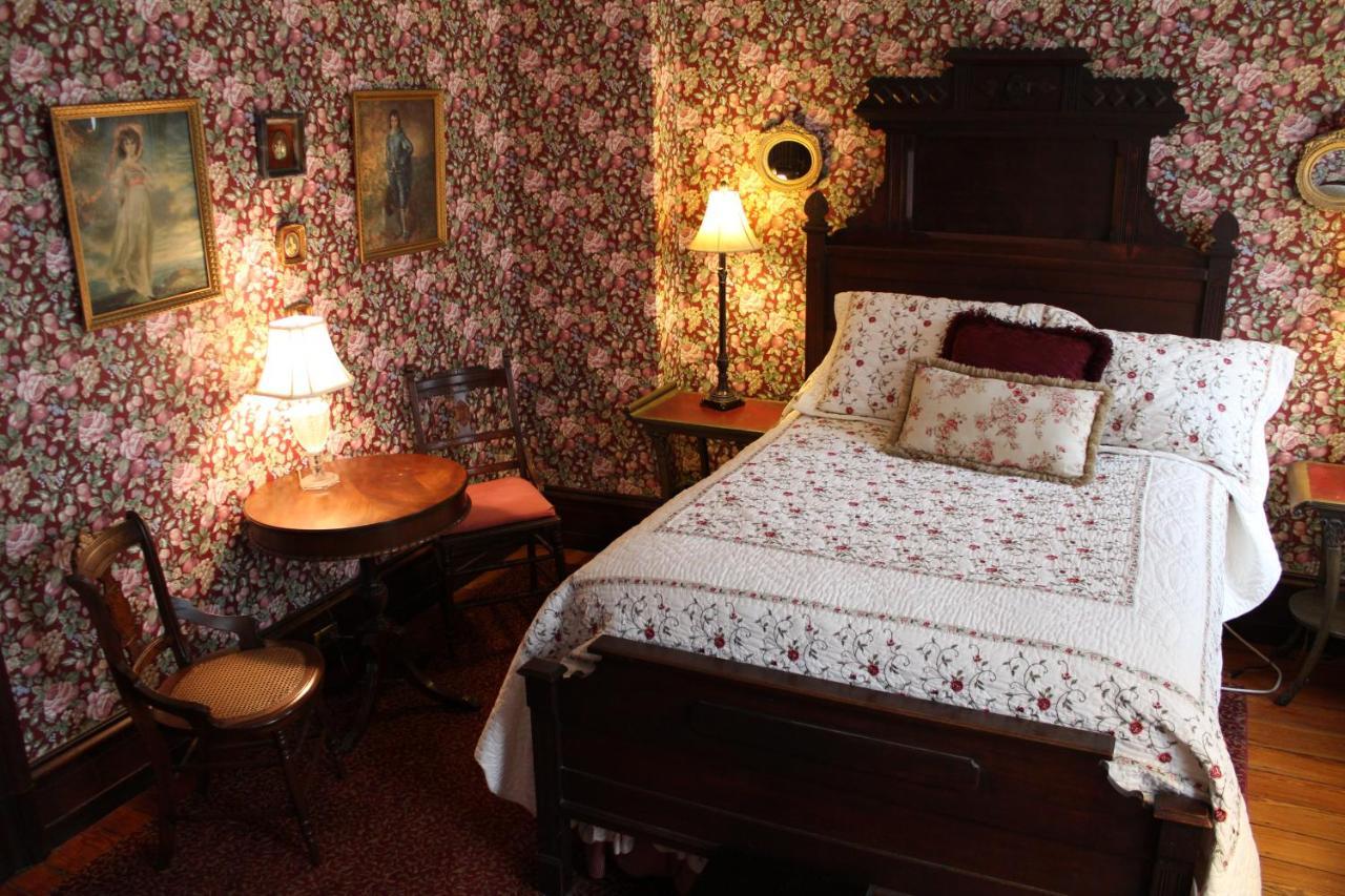 Faunbrook Bed & Breakfast (Adults Only) West Chester Szoba fotó