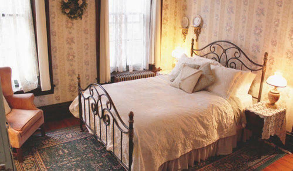 Faunbrook Bed & Breakfast (Adults Only) West Chester Kültér fotó